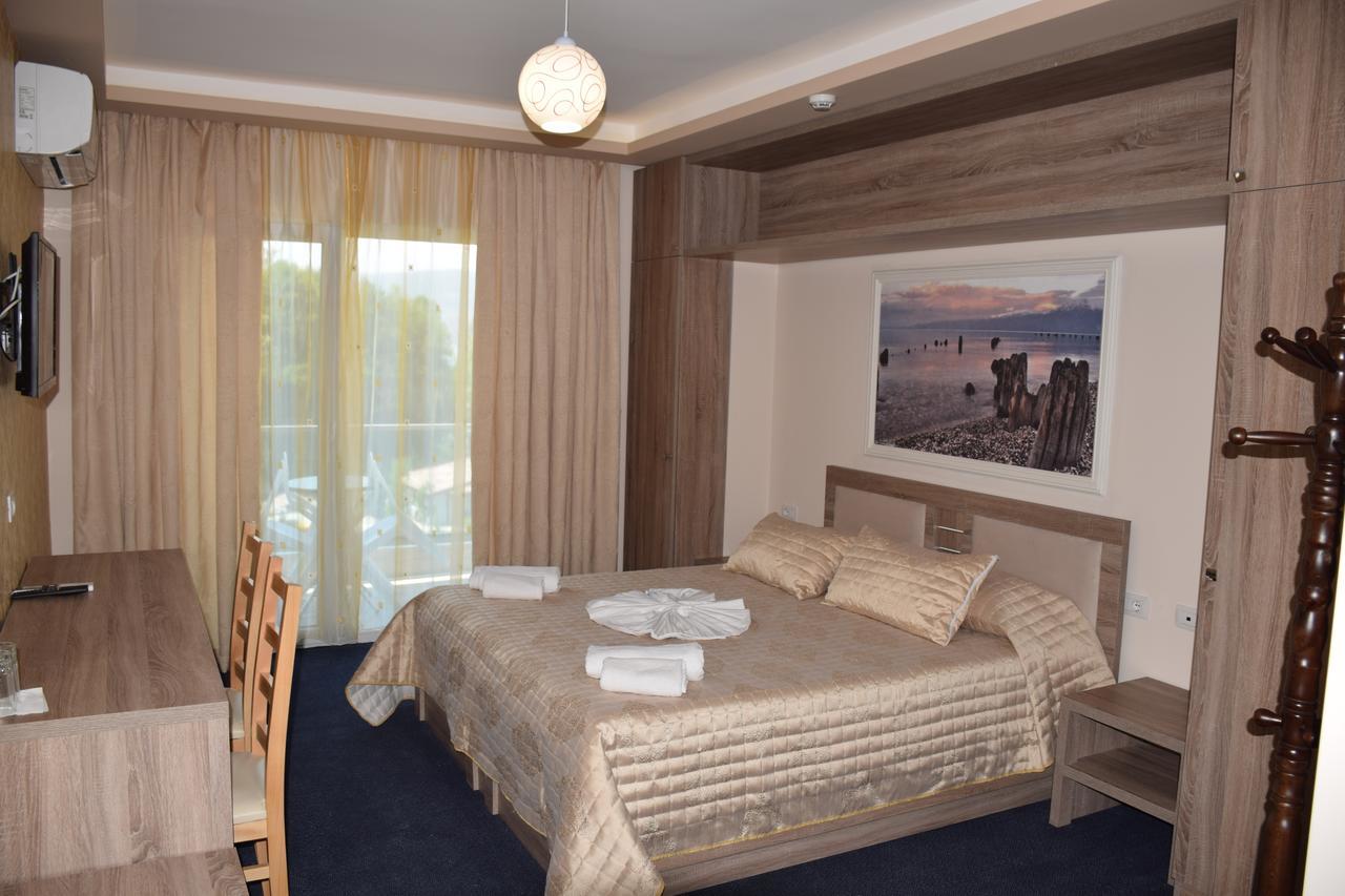 Hotel Pogradeci 2 Tushemisht Экстерьер фото