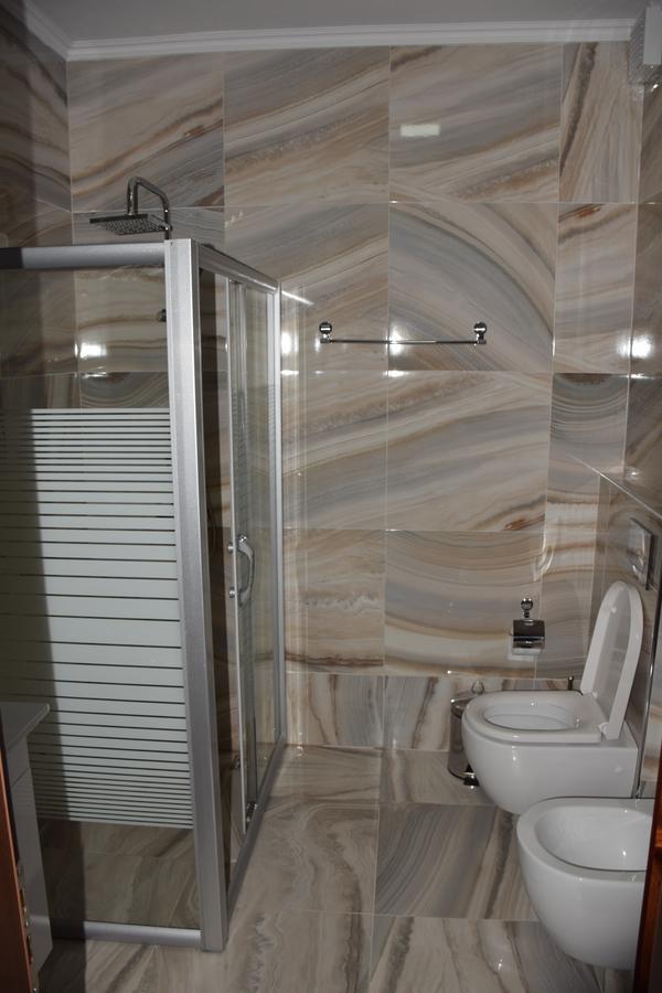 Hotel Pogradeci 2 Tushemisht Экстерьер фото